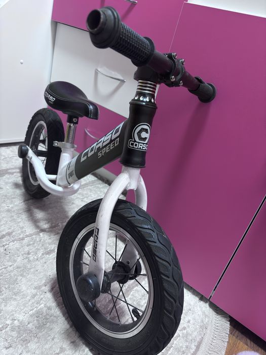 Беговел дитячий