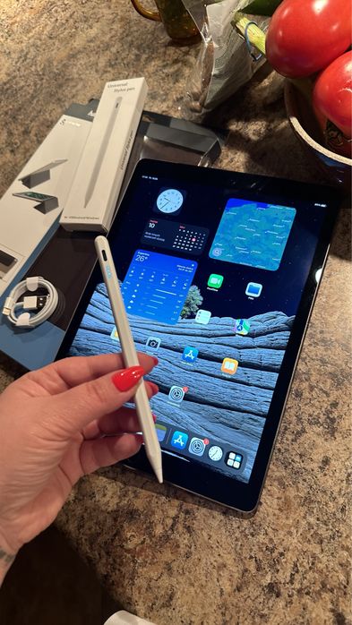 Tablet iPad Apple PRO 12.9 cali —256gb — nowe etui - TOUCH ID