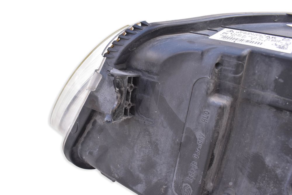 Lampa Prawy Przód Xenon Ksenon AUDI A6 C6 04-08R 4F0941030AK EU