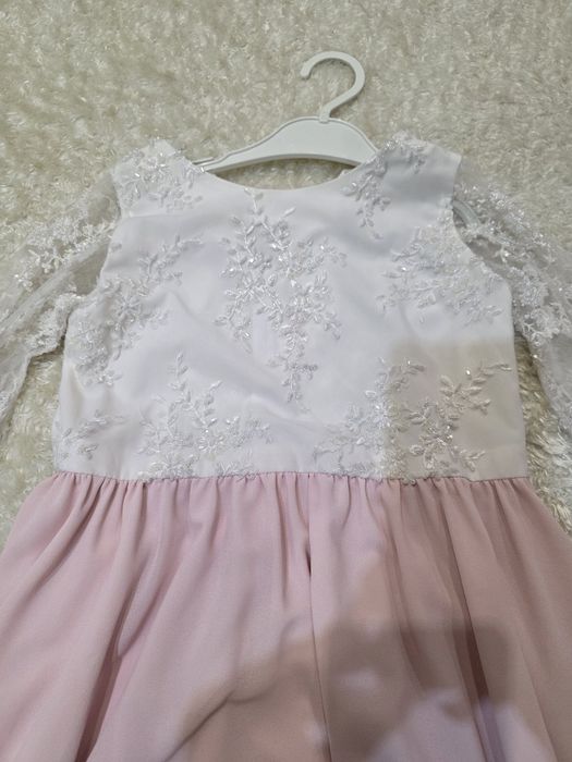 Святкова дитяча сукня