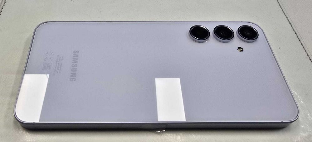 Smartfon Samsung A55 5G 8GB / 128GB Gwarancja Toruń Prezent