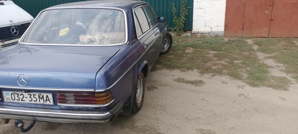 Продам мерседес w123