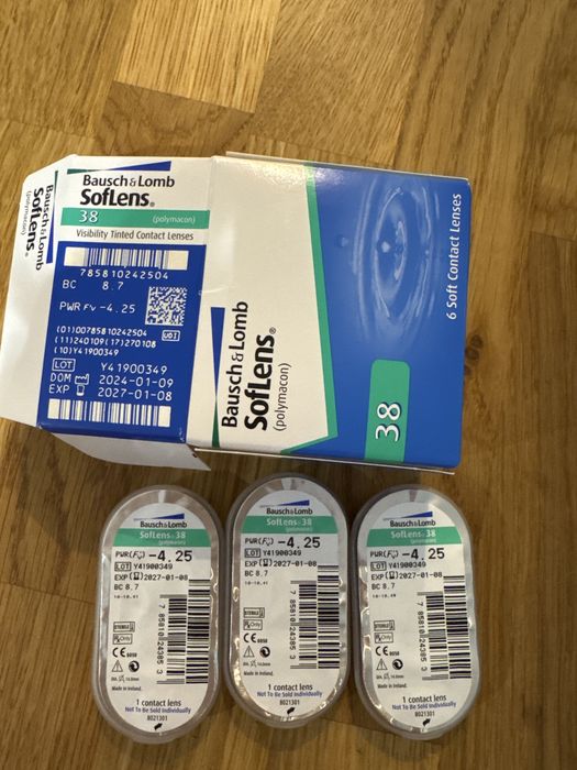 Soczewki kontaktowe soflens bausch and lomb 38 moc -4,25