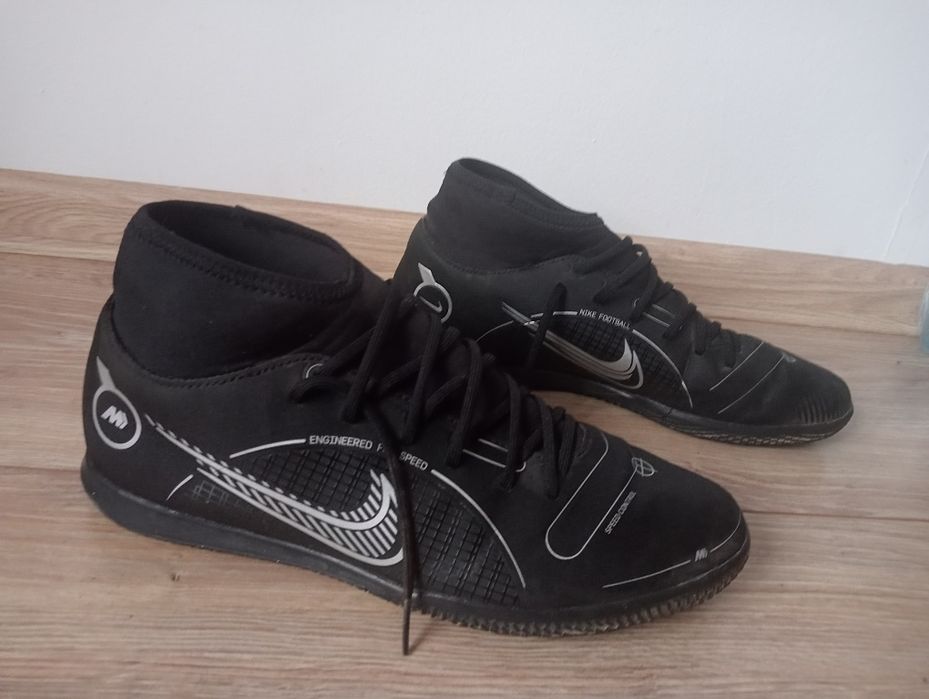 Halówki Nike superfly 8 CLUB  roz. 44