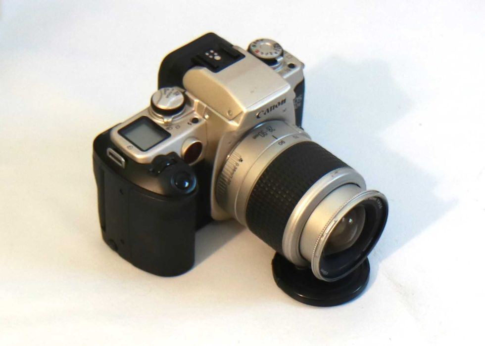 Canon EOS 50E máquina fotográfica analógica (de rolo)