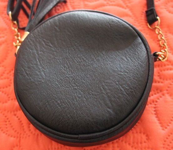 Bolsa tiracolo redonda