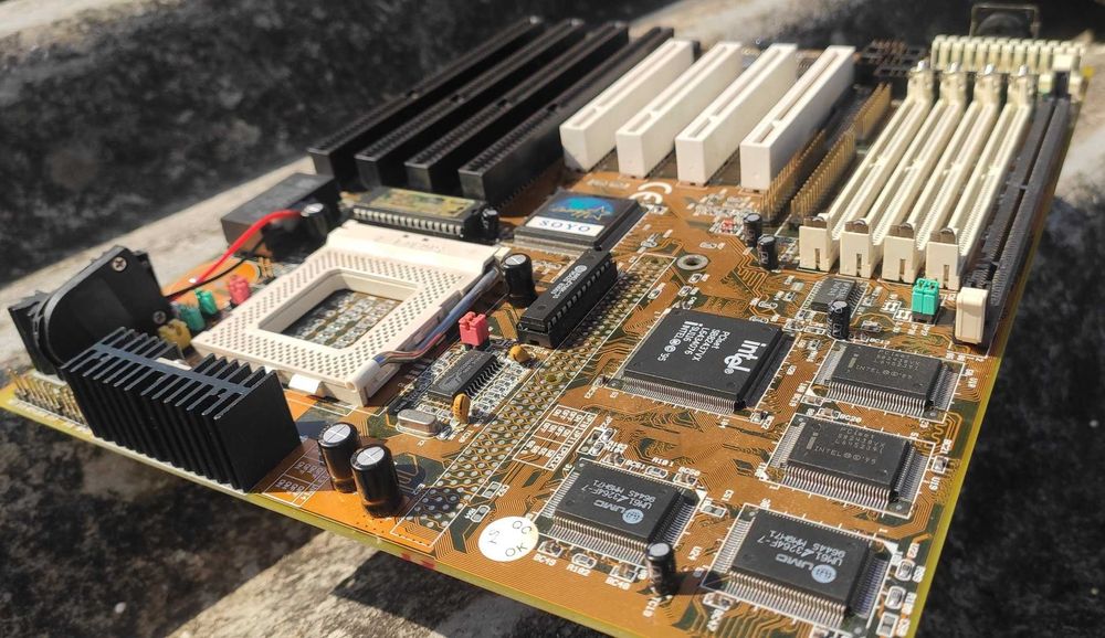 Motherboard Soyo SY-5VA Socket 764551535497089124