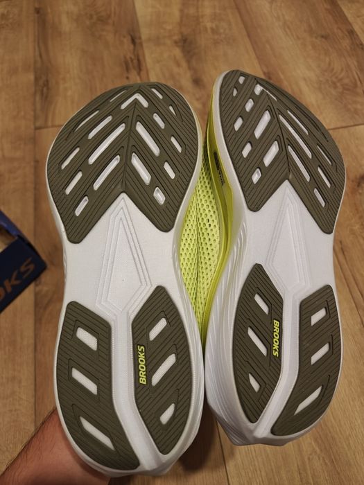 Nowe Brooks Hyperion 3