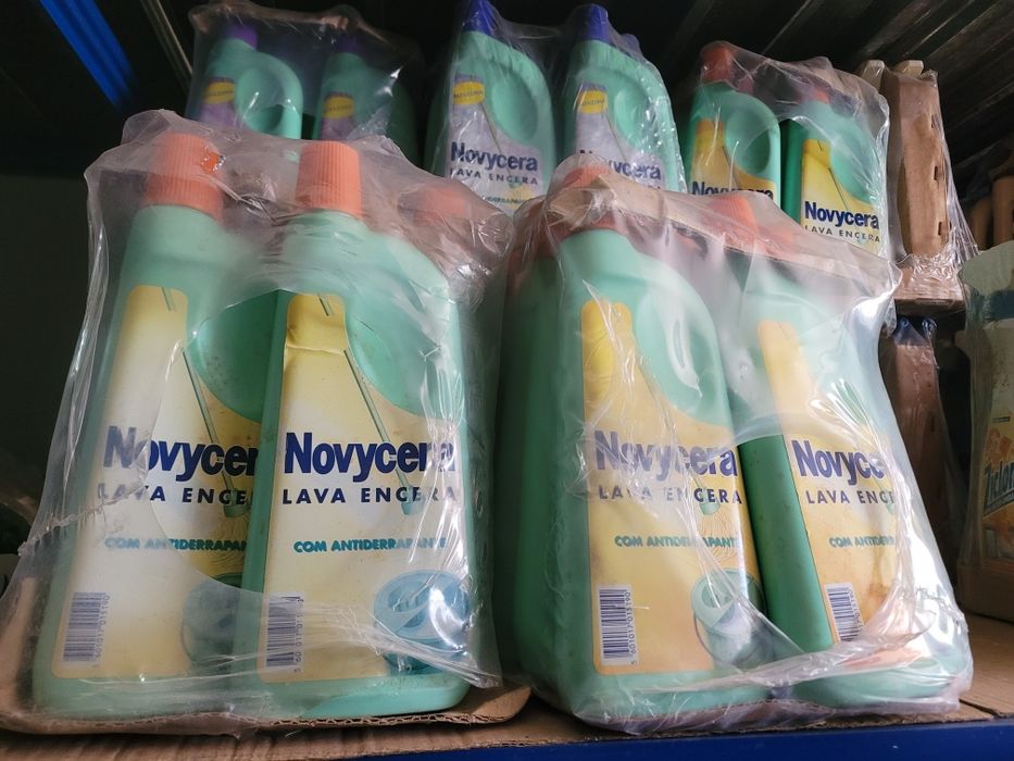 120 embalagens de Novycera para o chão
