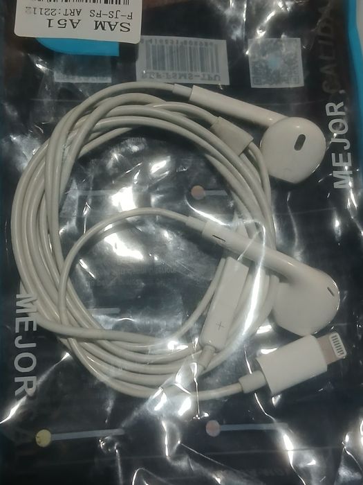 Fones de ouvido c/ fios Apple ( apenas funciona um lado