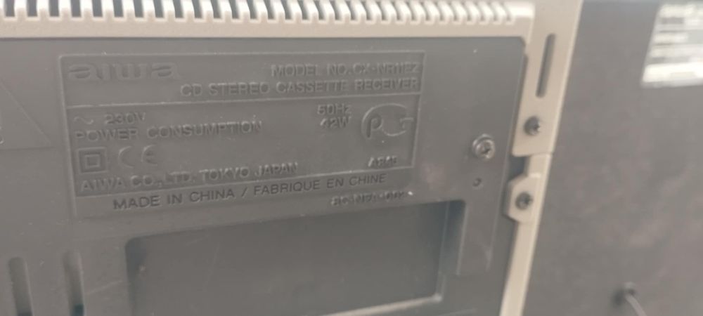 Wieża AIWA NSX-R11 + kolumny – do naprawy

Opis:
Sprzedam wieżę AIWA N