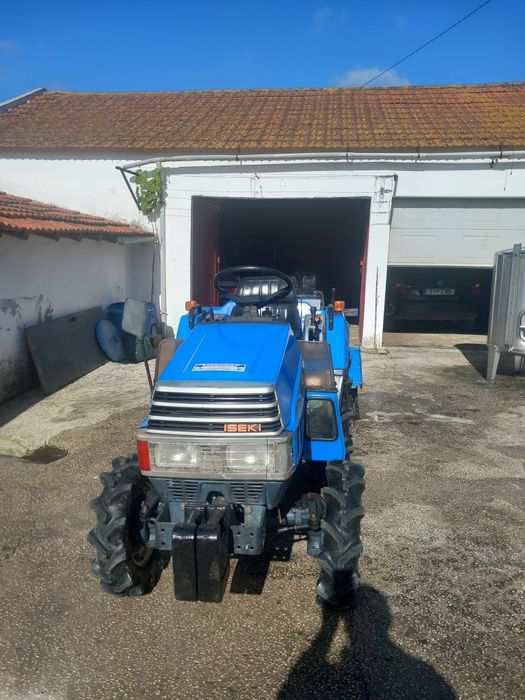 Trator iseki pra lavroura