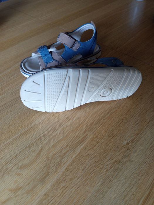 Sandałki Lasocki rozm. 30