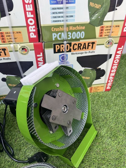 Кормоподрібнювач Procraft PCM3000