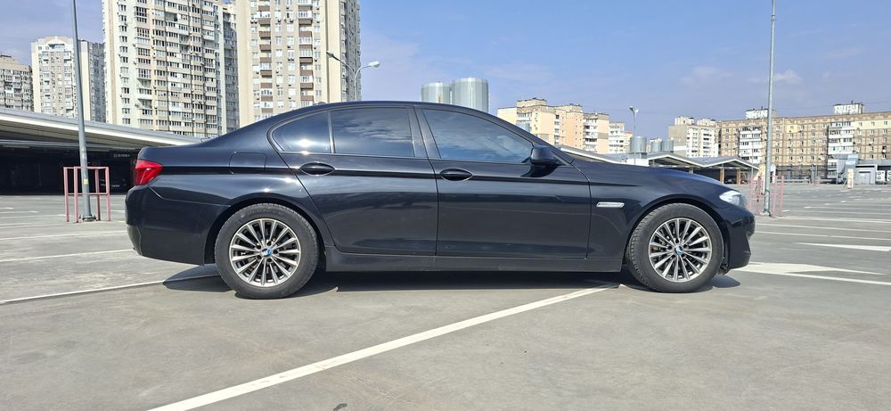 BMW F10 530d  sport
