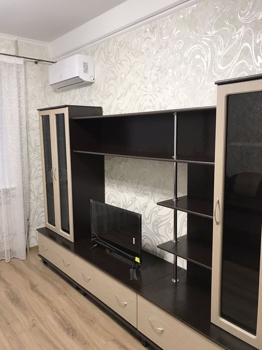Продажа 2х комн кв- ры с евроремонтом, мебелью и техникой.