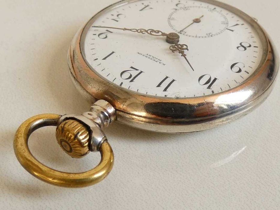 Zegarek kieszonkowy Matador w srebrnej kopercie