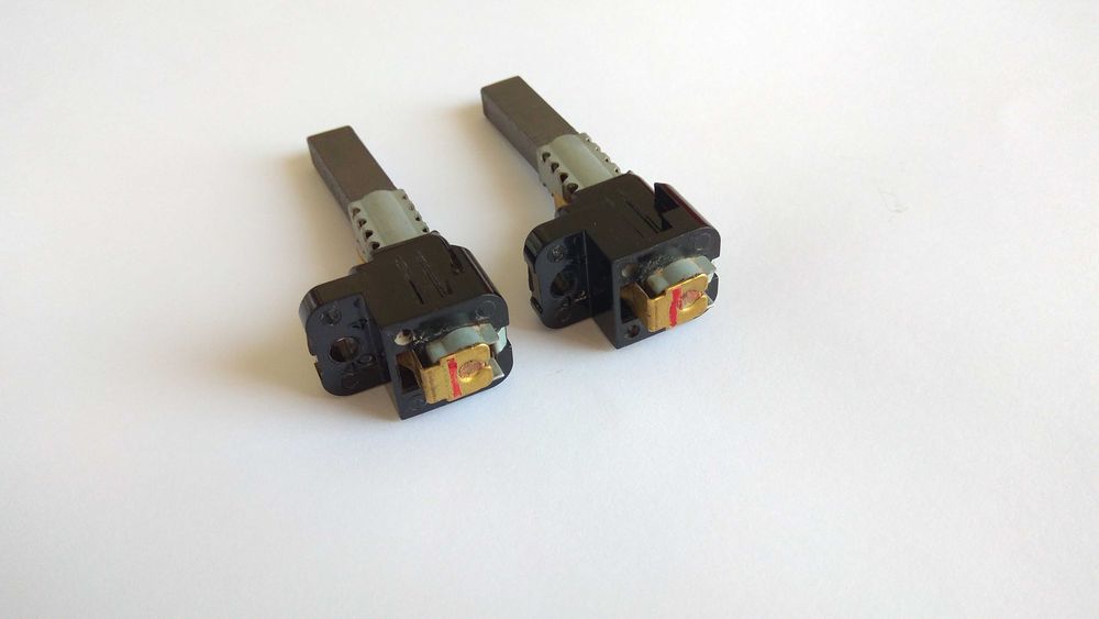 Угольные щетки +щеткодержатели пылесос Samsung 1600 W