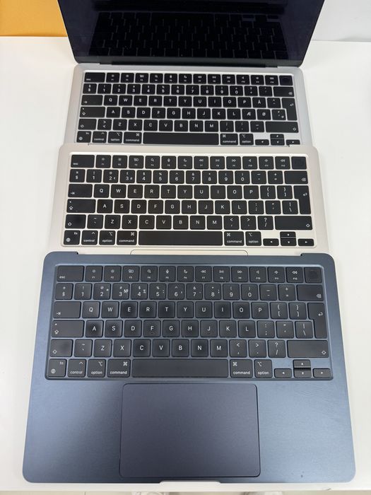 Топкейс MacBook Air M2 A2681 Silver / midnight / starlight