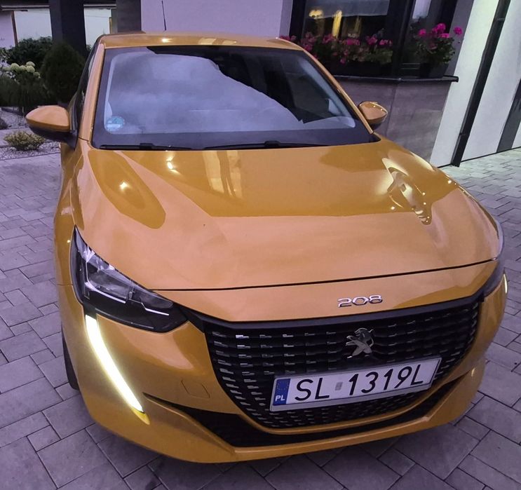 Peugeot 208