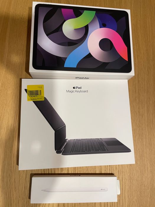 Vendo iPad Air 4ª geração 10,9 + Apple Magic Keyboard + Apple Pencil