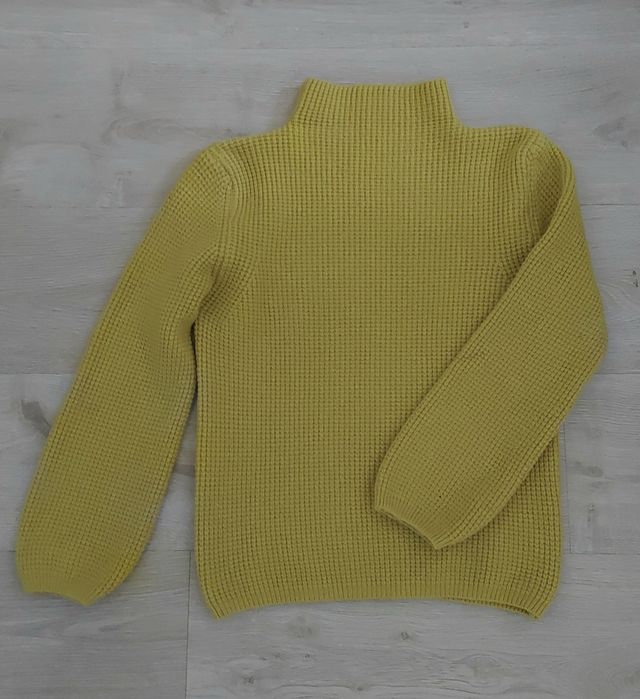 Gruby, ciepły sweter S musztardowy żółty