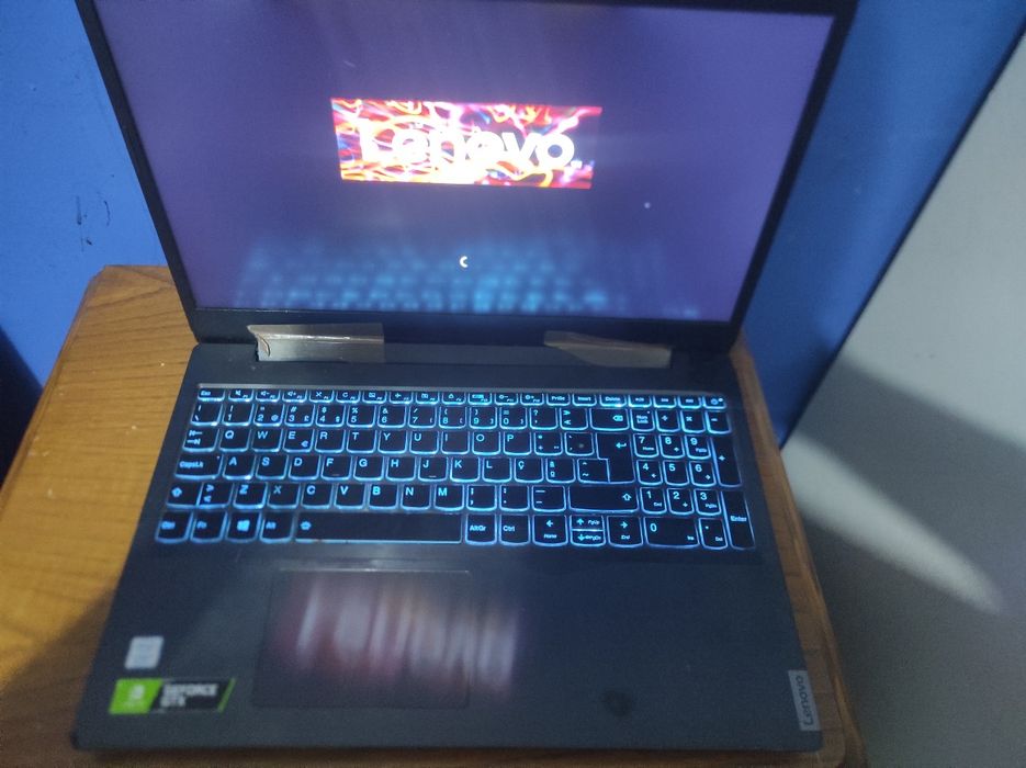 PC gamer Lenovo usado