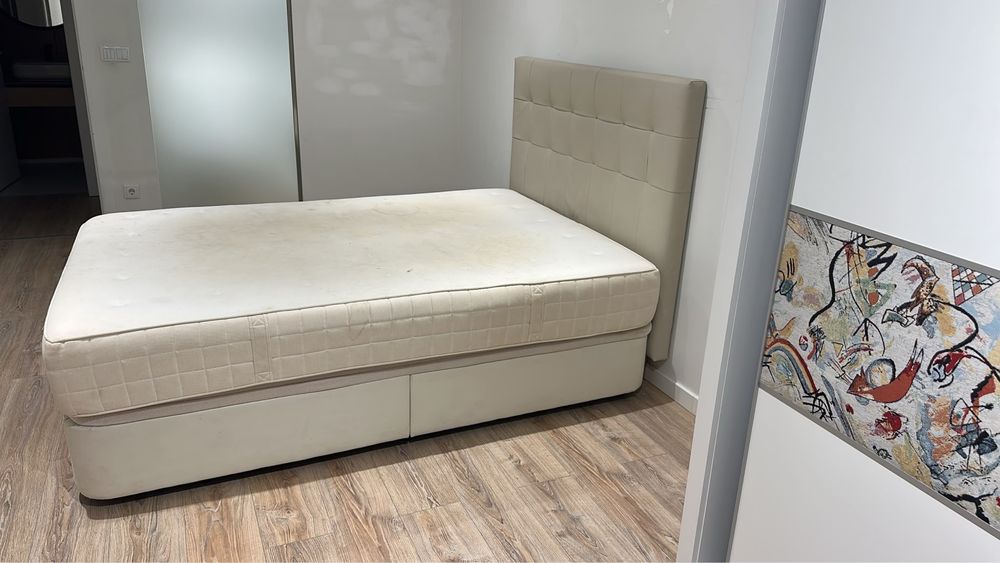 Cama casal Box com cabeceira