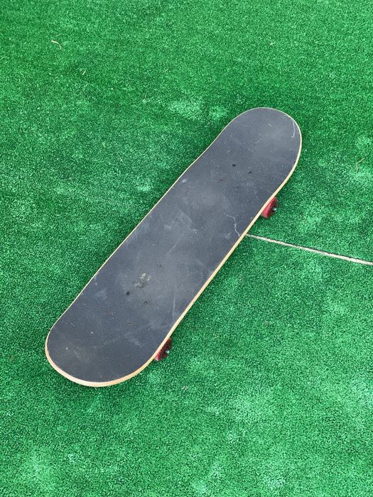 Skate em muito bom estado
