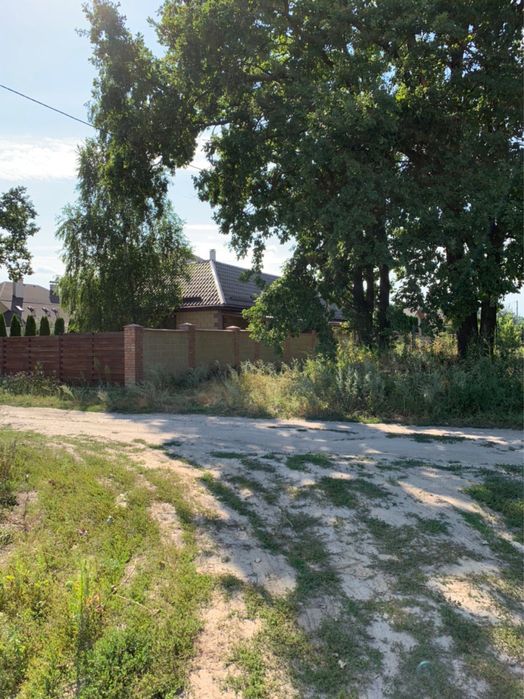 Продпжа 20 соток, гостомель. Газ рядом. Под строительства.