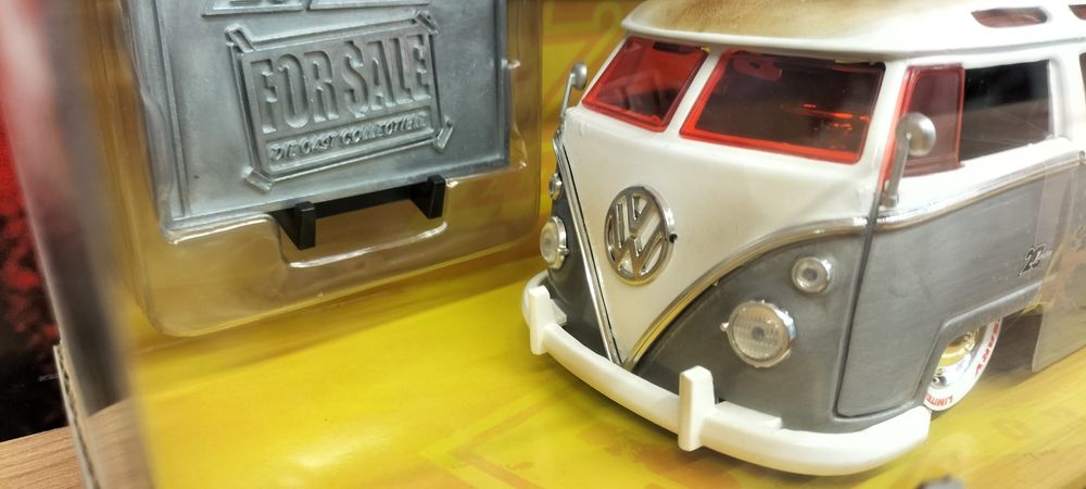 Jada Toys 1/24 Anniversary 20TH VW T1 Bus 1962