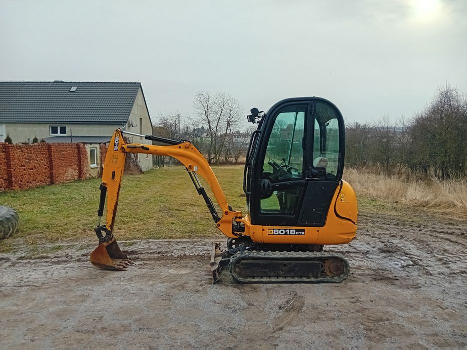 Minikoparka JCB 8018. 2011 Brutto 3 łyżki Rozsuwane Gąsienice