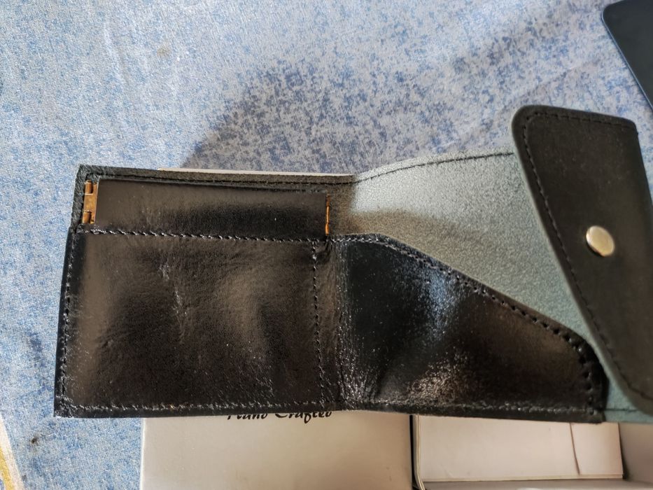 Carteira em pele homem