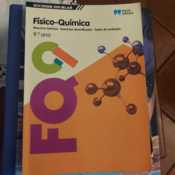 Manuais professor Mensagens C'est Cool! 9 e manuais escolares 9º ano