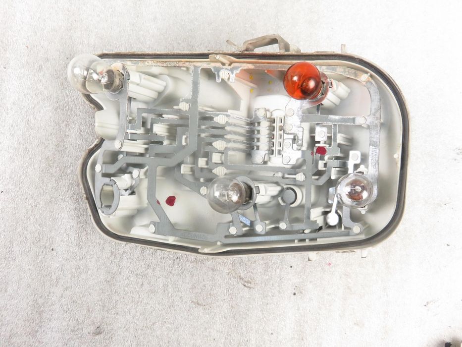 Wkład Lampy Lewy Tył Audi A6 C6 - 436071 - 436073