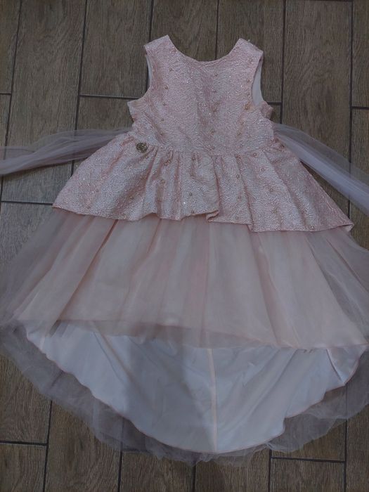 Шикарное Платье 128