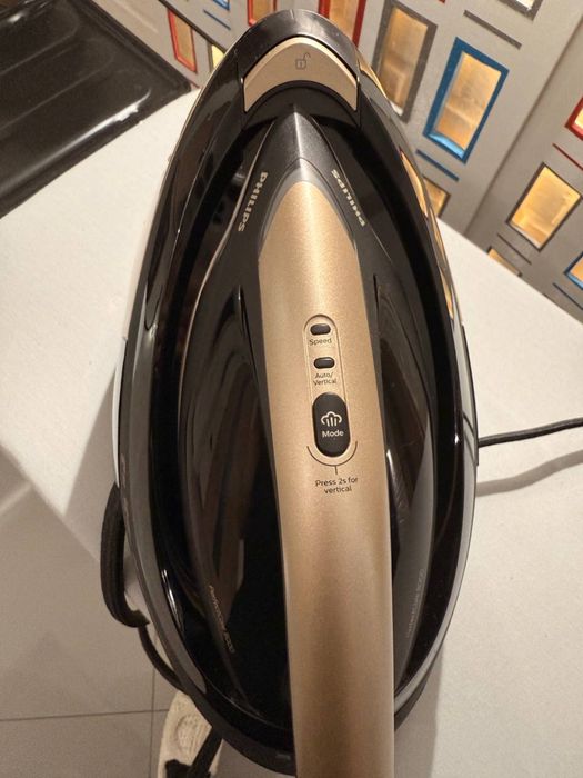 Продам праска з парогенератором Phillips PSG8140/80