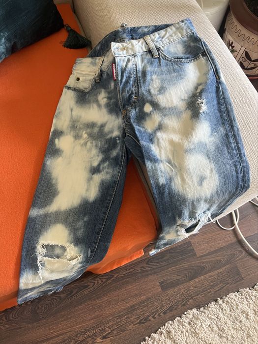 Джинсы Dsquared