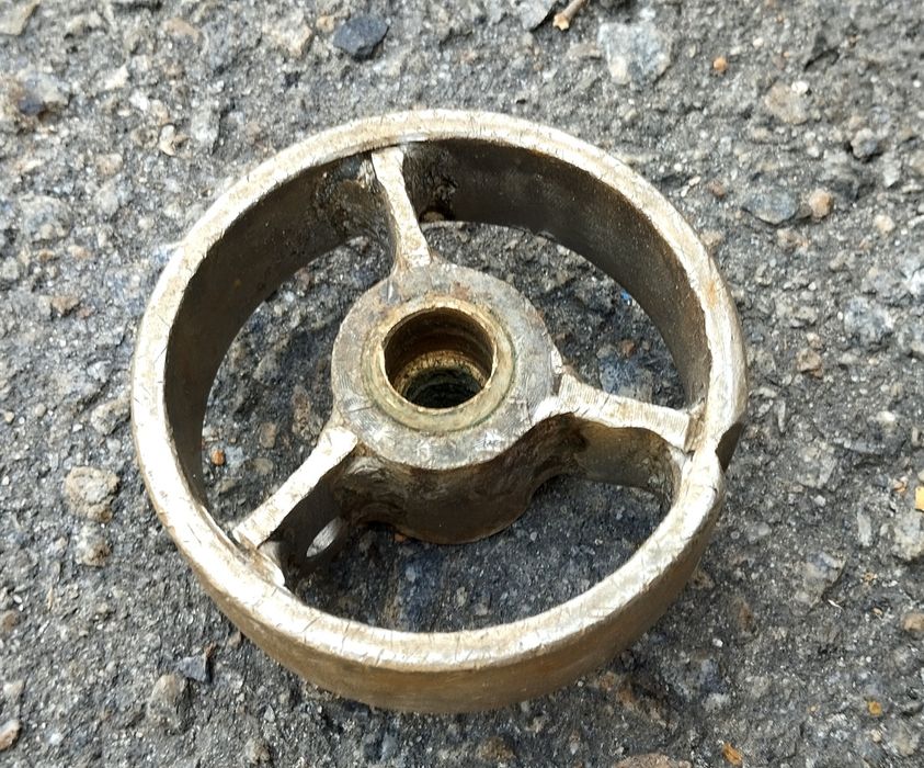 Подпорка пальца шнека мясорубки Волчек 82 мм