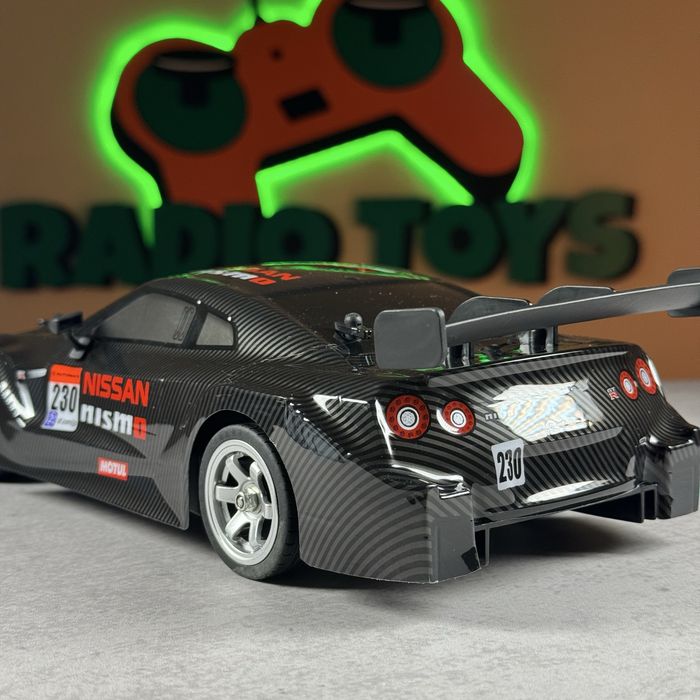 Дрифт машинка на пульте Nissan Silvia C - 30 км/ч на радиоуправлении
