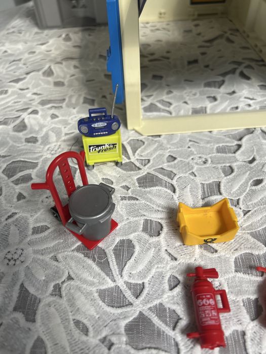Garaż Playmobil ludzik