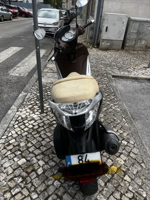 Mota Piaggio 125*