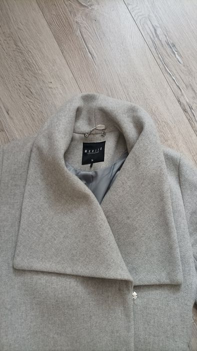 Płaszczyk damski Mohito