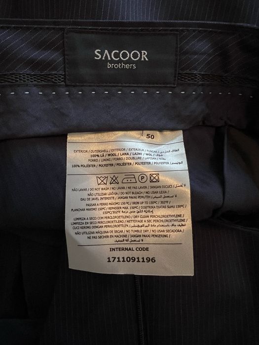 BAIXA ANO NOVO!!! Fato Novo, a estrear, nunca usado!