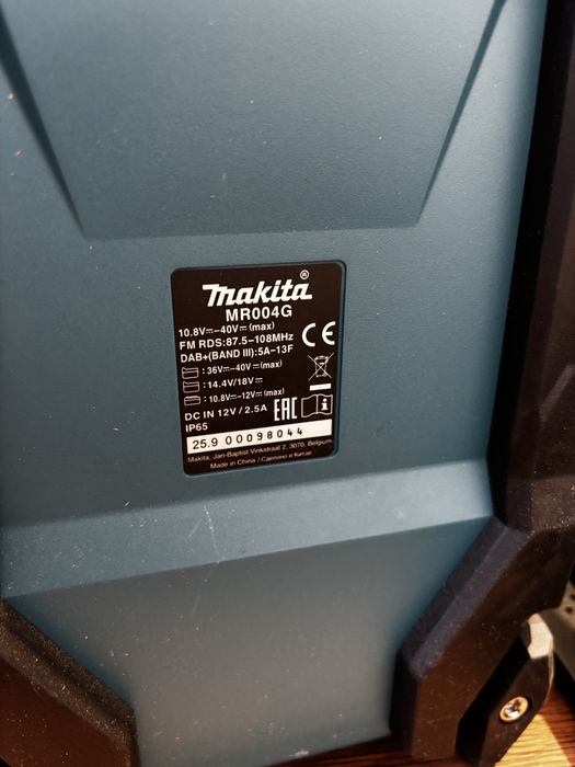 Radio budowlane makita mr004g
