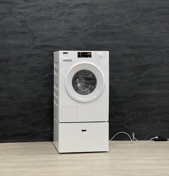 Виставка Макс.Топ Пральна машина WSD 323 WPS PowerWash 8kg.1400об/хв.