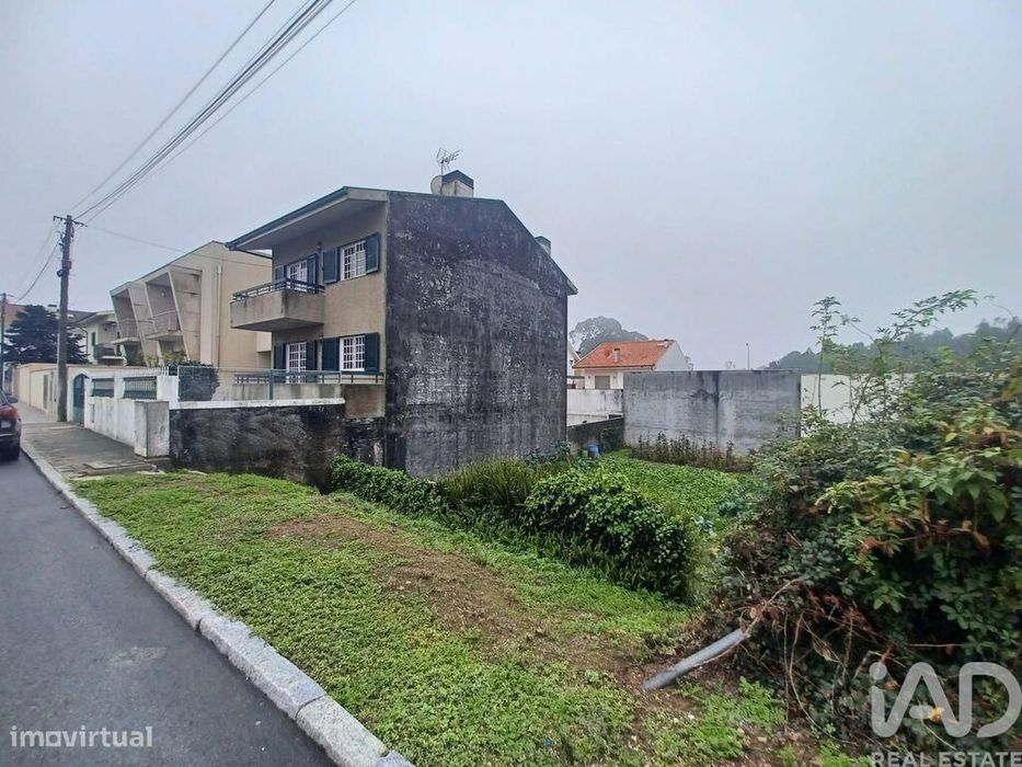 Terreno para construção em Serzedo e Perosinho