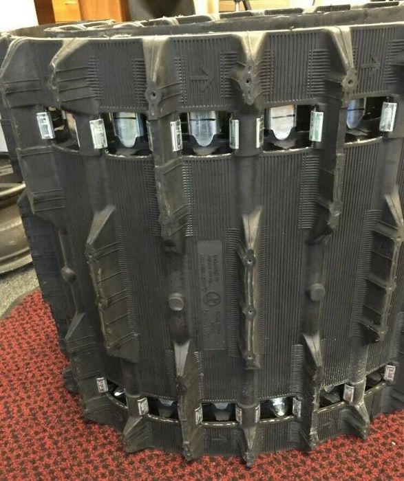 Bombardier Expedition Tundra Гусень 504152817