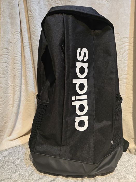 Plecak adidas JD9556 – czarny, NOWY