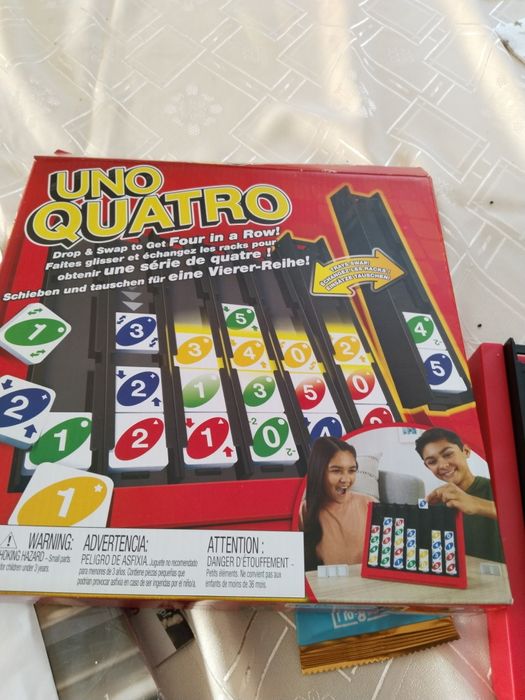 Gra  Uno quatro puzzle